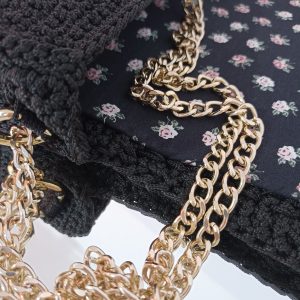 Χειροποίητη πλεκτή τσάντα ώμου με διπλή αλυσίδα