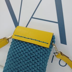 Χειροποίητο πλεκτό τσαντάκι - θήκη κινητού σε κίτρινο με πετρόλ.