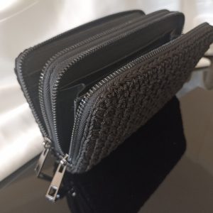 Χειροποίητο πλεκτό πορτοφόλι με διπλό φερμουάρ