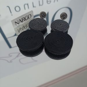 Χειροποίητα soutache σκουλαρίκια σε μαύρο με ασημί.