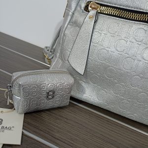 Γυναικείο σακίδιο πλάτης + ΔΩΡΟ ένα ασημί πορτοφολάκι BAG TO BAG!!!