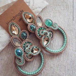 Σκουλαρίκια σουτάζ (soutache) με κρυστάλλινες πέτρες