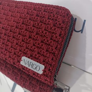 Χειροποίητο μεγάλο πλεκτό πορτοφόλι σε μπορντό απόχρωση