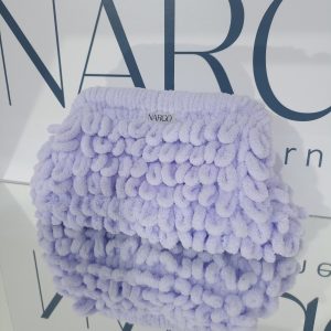Χειροποίητη puffy τσάντα χειρός (puffy bag), τύπου clutch σε μωβ λιλά.