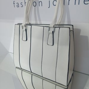 Γυναικεία μεγάλη τσάντα tote ώμου / χειρός σε λευκό με μαύρες λεπτομέρειες.