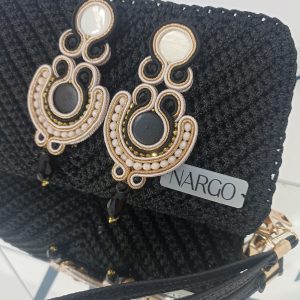 Χειροποίητα σκουλαρίκια σουτάζ σε μπεζ-χρυσό-μαύρο