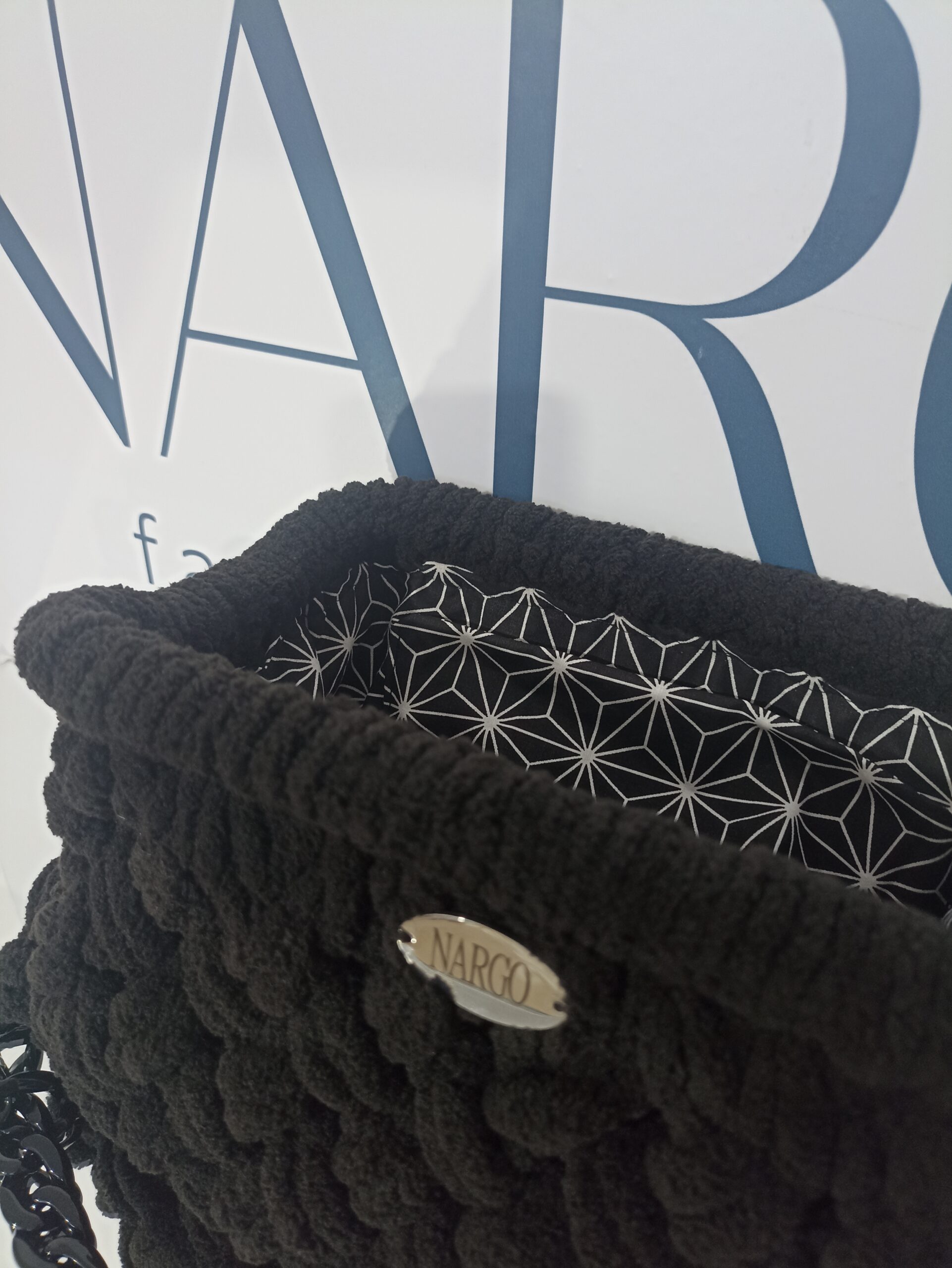 Πλεκτή μαύρη τσάντα ώμου puffy - Make it on your own! - Επιλέξτε χρώμα και μέγεθος! - Image 6