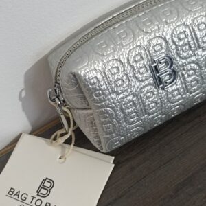 Γυναικείο ασημί πορτοφολάκι με φερμουάρ - BAG TO BAG - Image 2