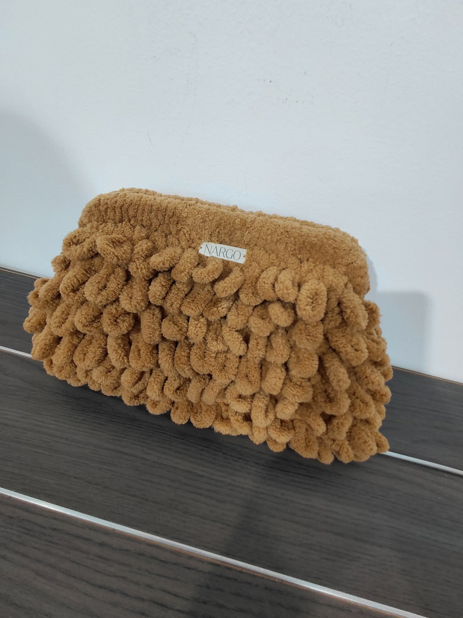Χειροποίητη τσάντα puffy χειρός